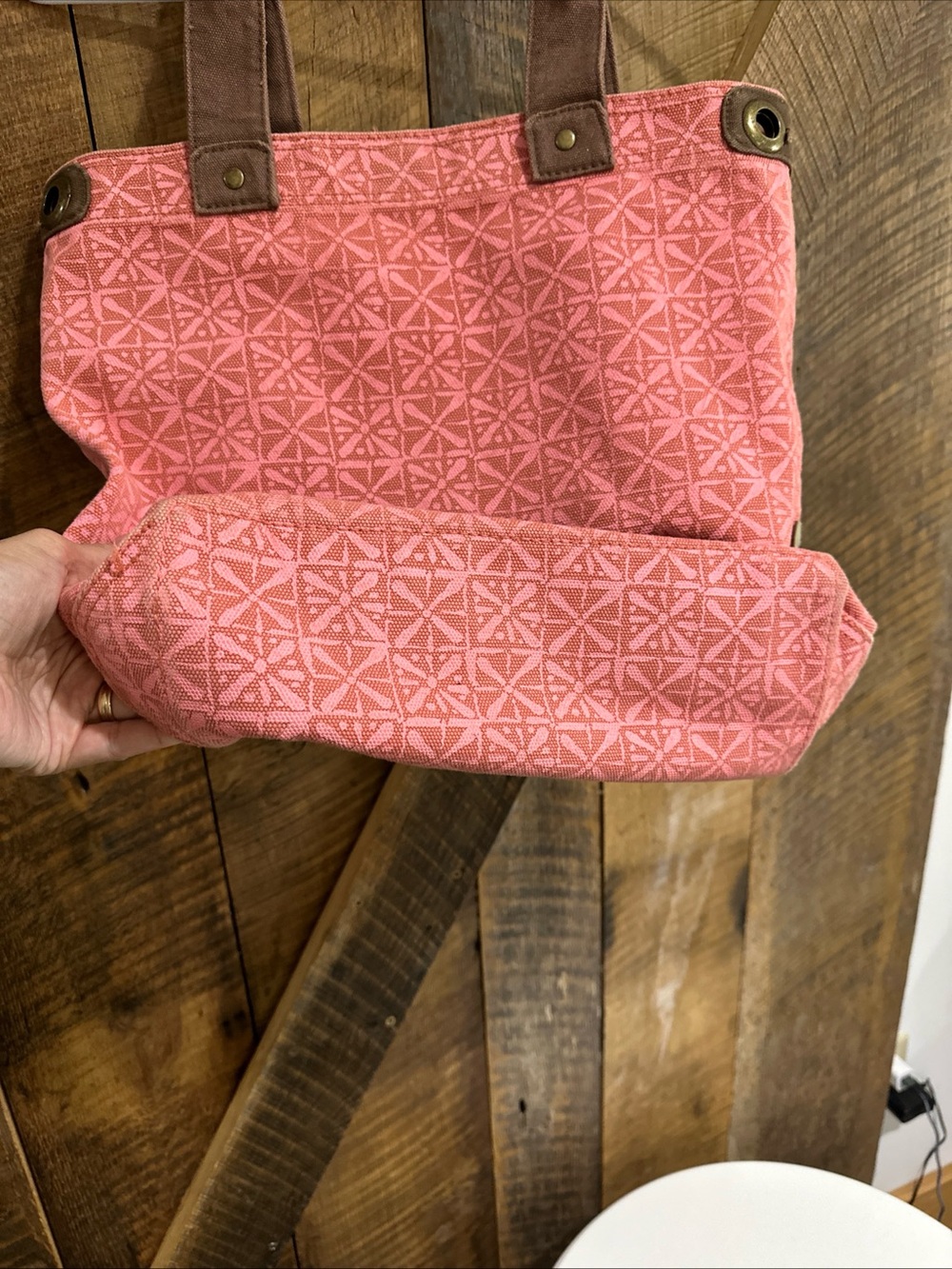 Life Is Good Pink Canvas Tote Bag Brown Handles “There’s No Place Like Roam” - Picture 6 of 11